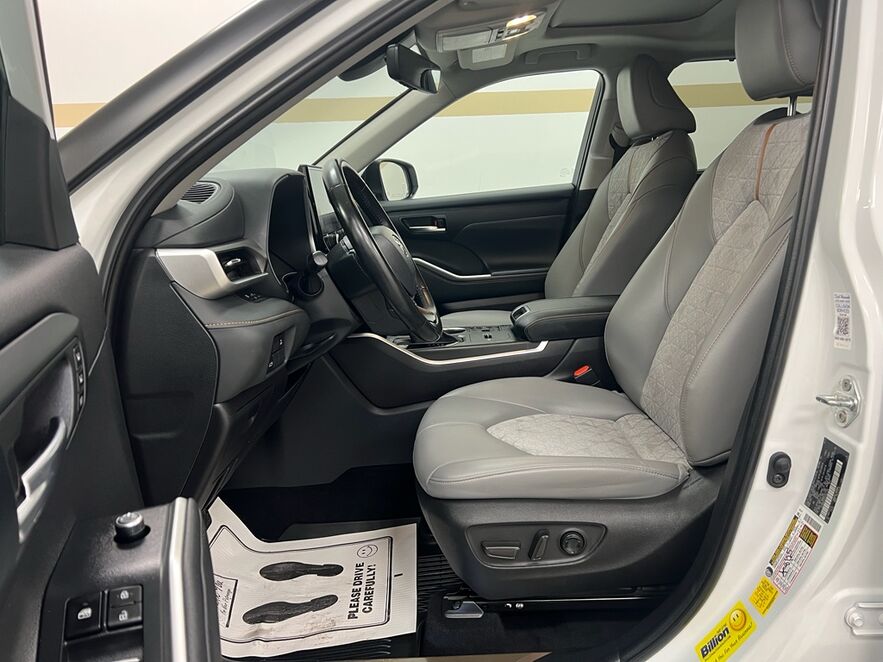 2023 Toyota Highlander Hybrid Hybrid Bronze Edition Bozeman MT 2023 Toyota Highlander Hybrid Hybrid Bronze Edition Bozeman MT