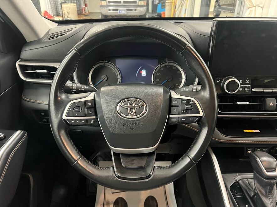 2023 Toyota Highlander Hybrid Hybrid Bronze Edition Bozeman MT 2023 Toyota Highlander Hybrid Hybrid Bronze Edition Bozeman MT