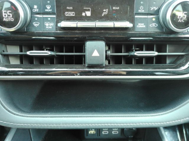2023 Toyota Highlander Hybrid LE Plano TX