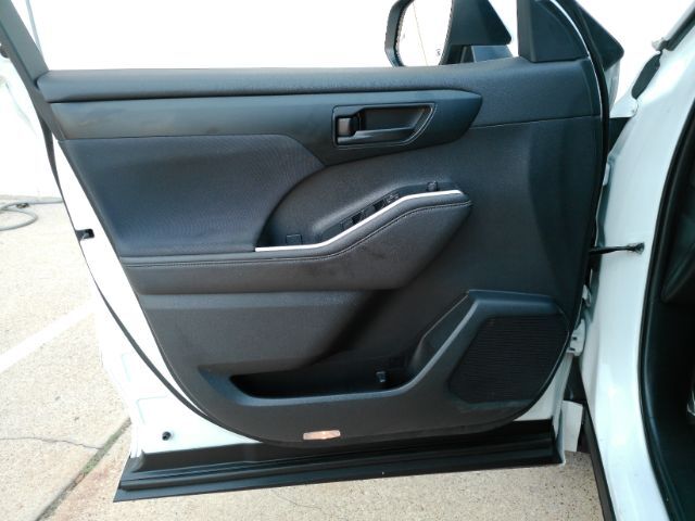 2023 Toyota Highlander Hybrid LE Plano TX