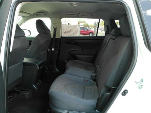 2023 Toyota Highlander Hybrid LE Plano TX