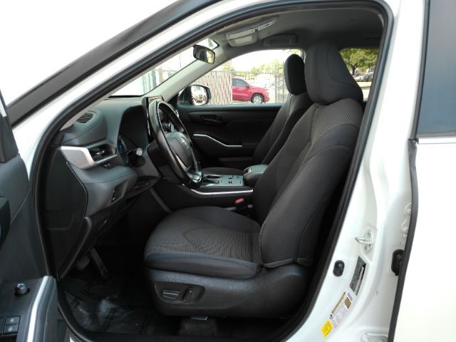 2023 Toyota Highlander Hybrid LE Plano TX