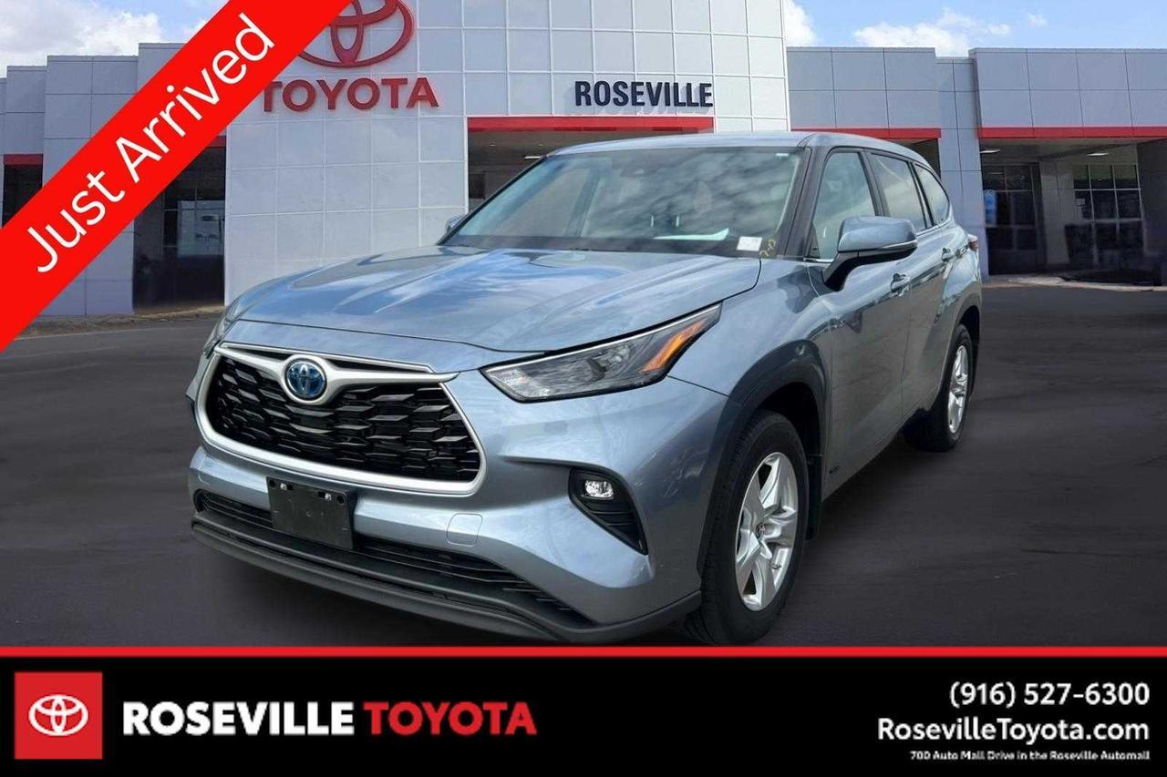 2023 Toyota Highlander Hybrid LE