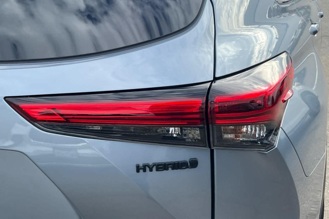 2023 Toyota Highlander Hybrid LE Roseville CA