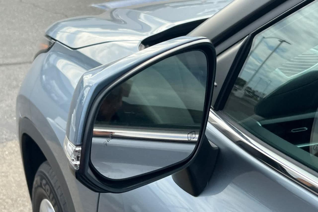 2023 Toyota Highlander Hybrid LE Roseville CA