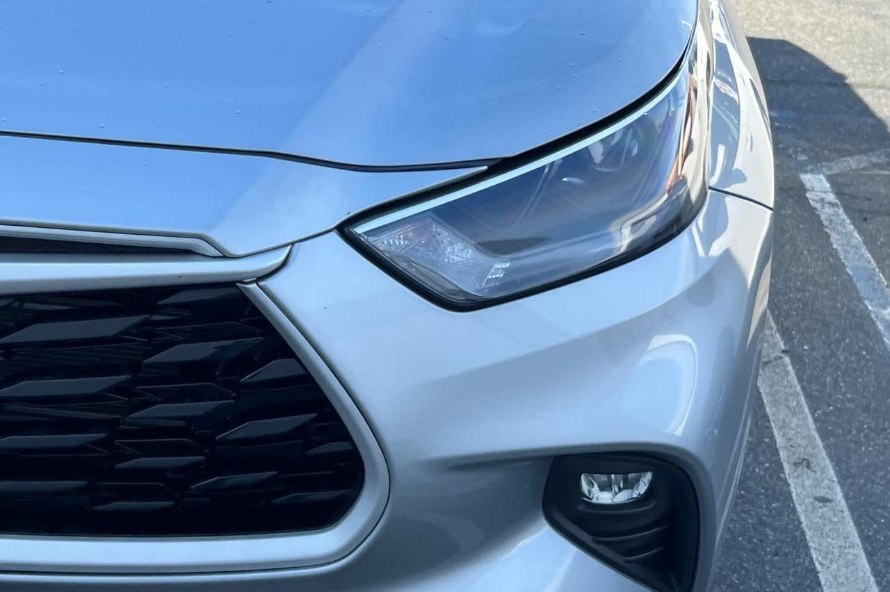 2023 Toyota Highlander Hybrid LE Roseville CA