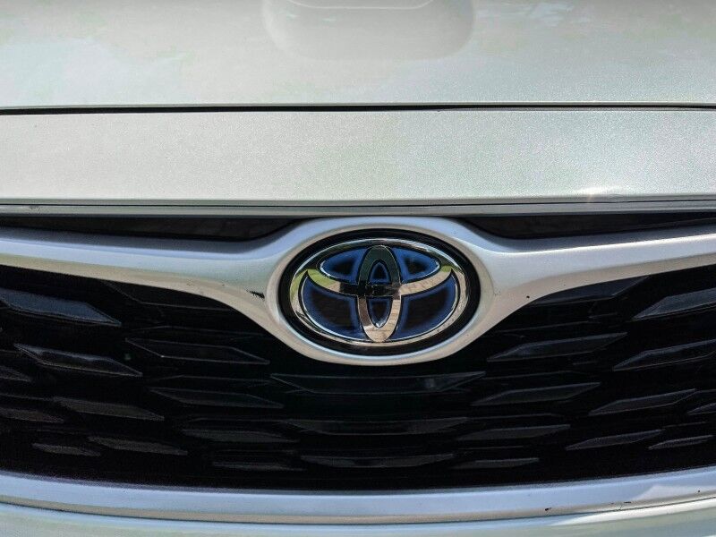 2023 Toyota Highlander Hybrid LE Wilmington NC
