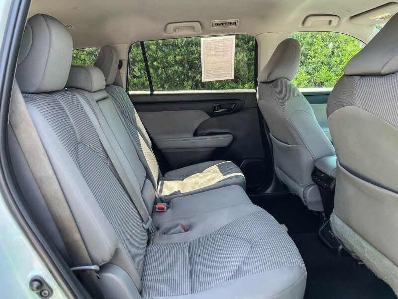 2023 Toyota Highlander Hybrid LE Wilmington NC