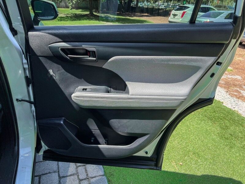 2023 Toyota Highlander Hybrid LE Wilmington NC