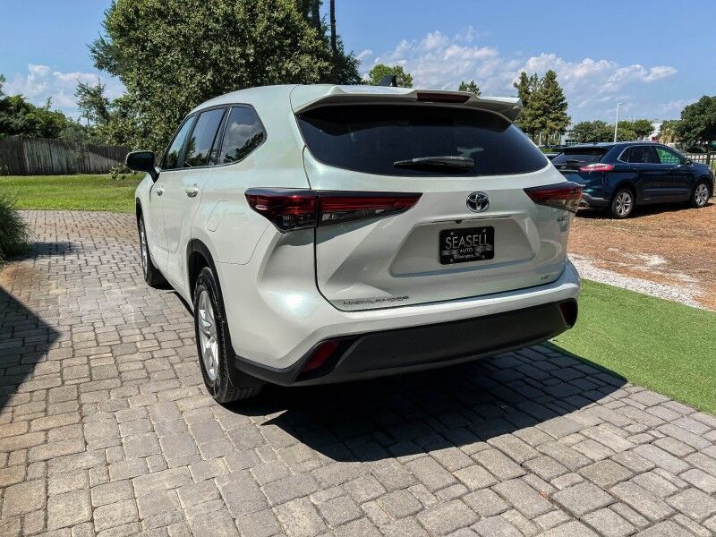 2023 Toyota Highlander Hybrid LE Wilmington NC