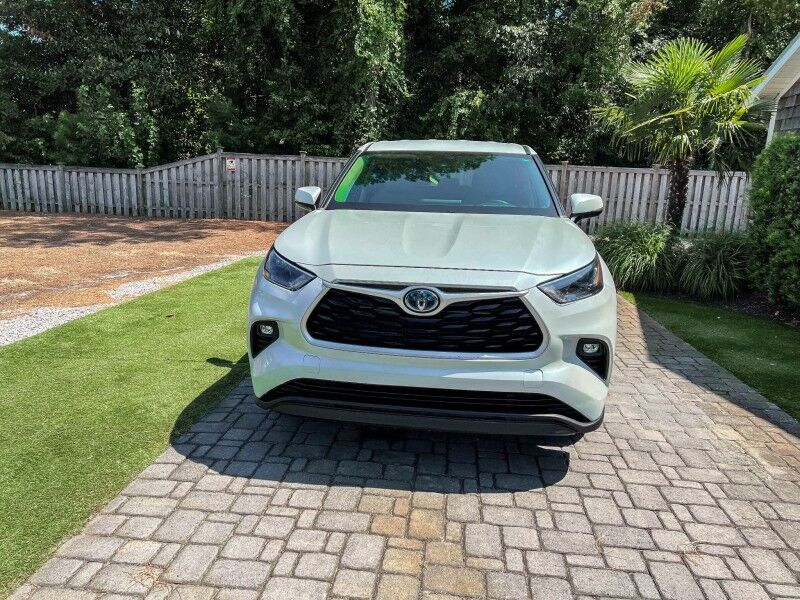 2023 Toyota Highlander Hybrid LE Wilmington NC