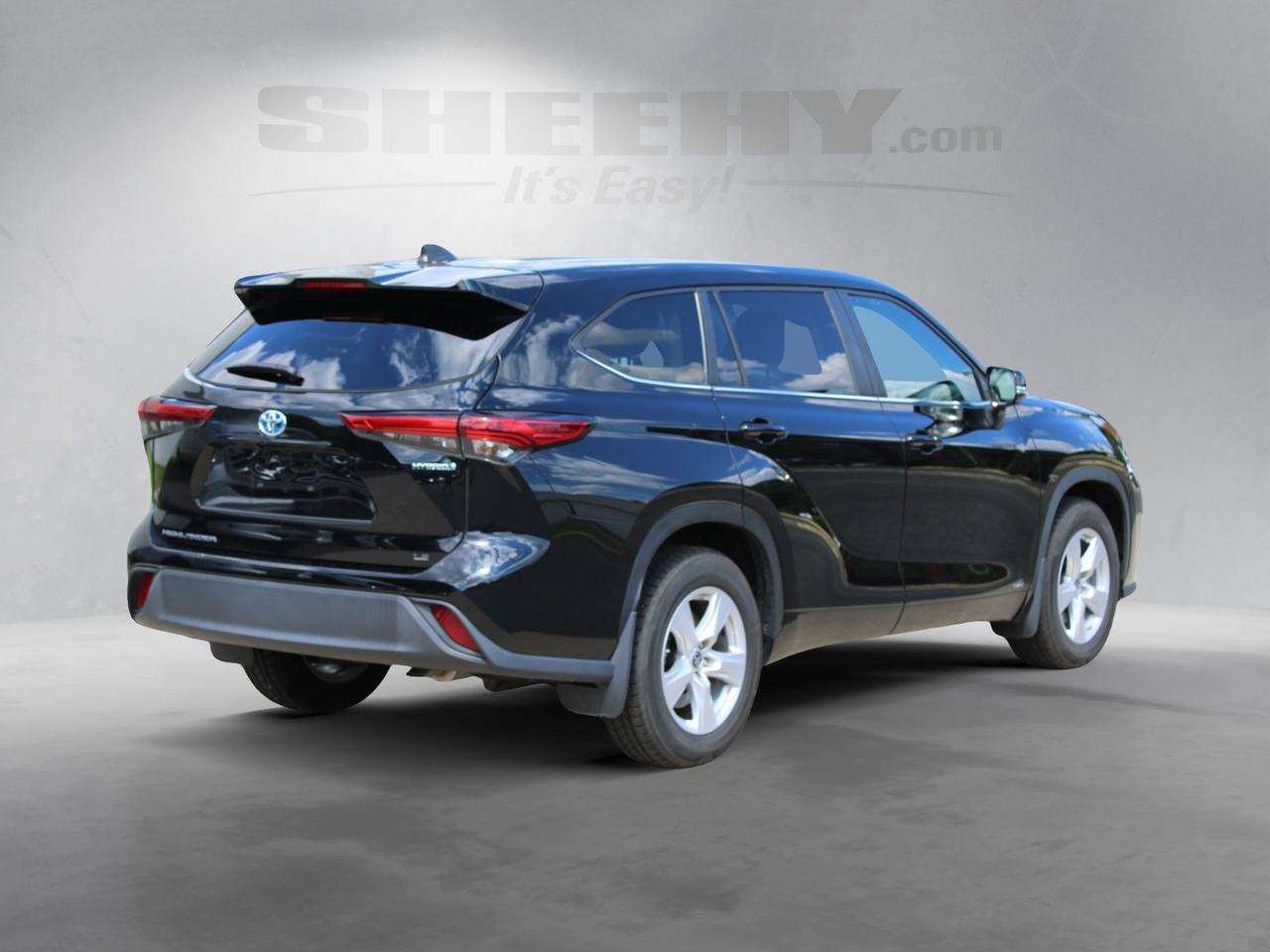 2023 Toyota Highlander Hybrid LE Fredericksburg VA