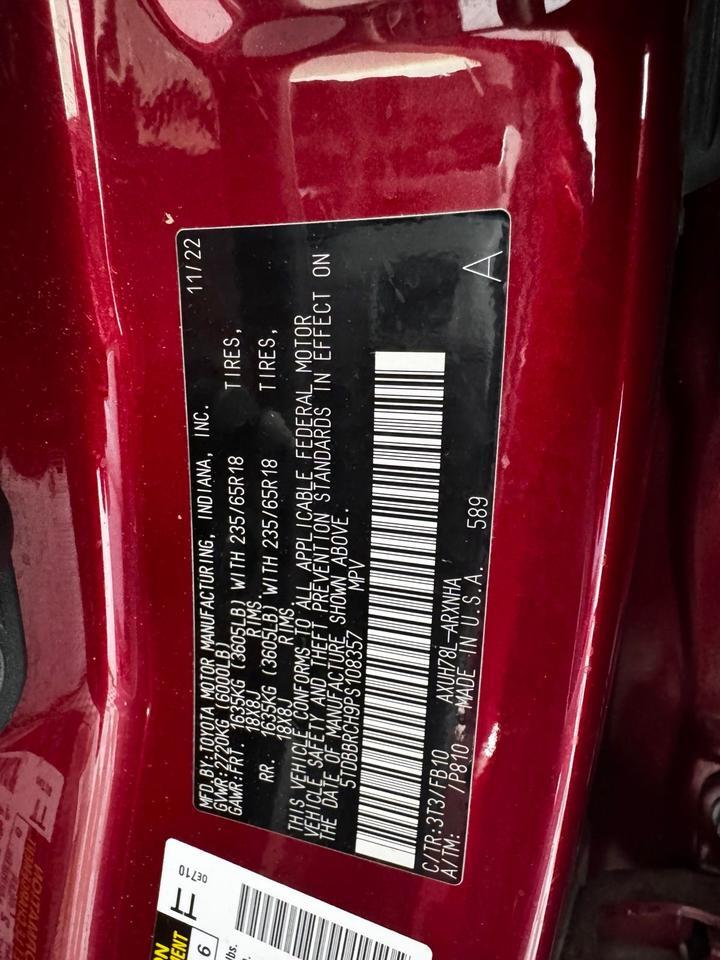 2023 Toyota Highlander Hybrid LE Fredericksburg VA