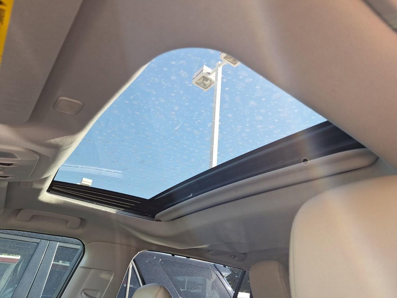 2023 Toyota Highlander Hybrid Limited Hurst TX