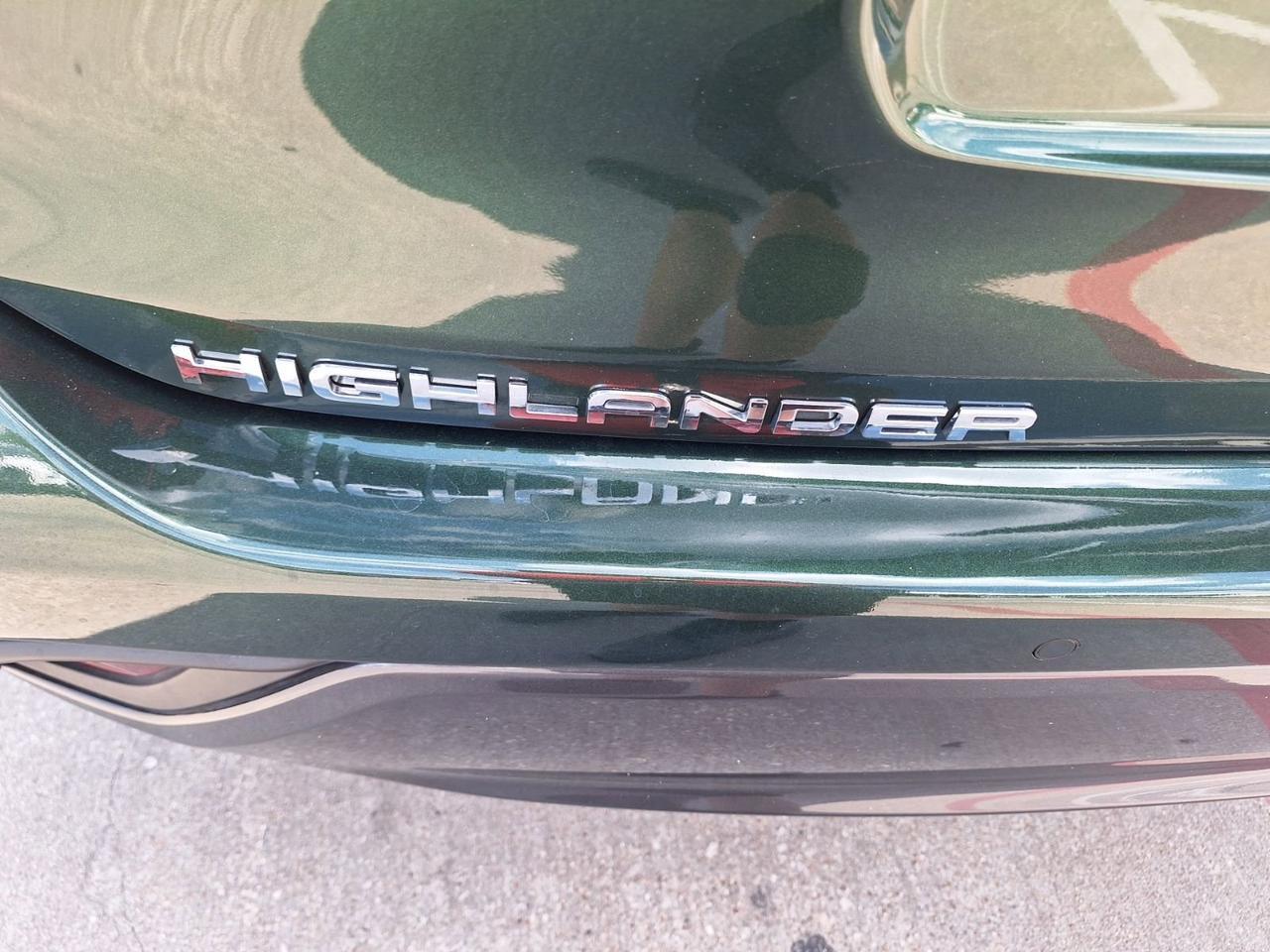 2023 Toyota Highlander Hybrid Limited Hurst TX