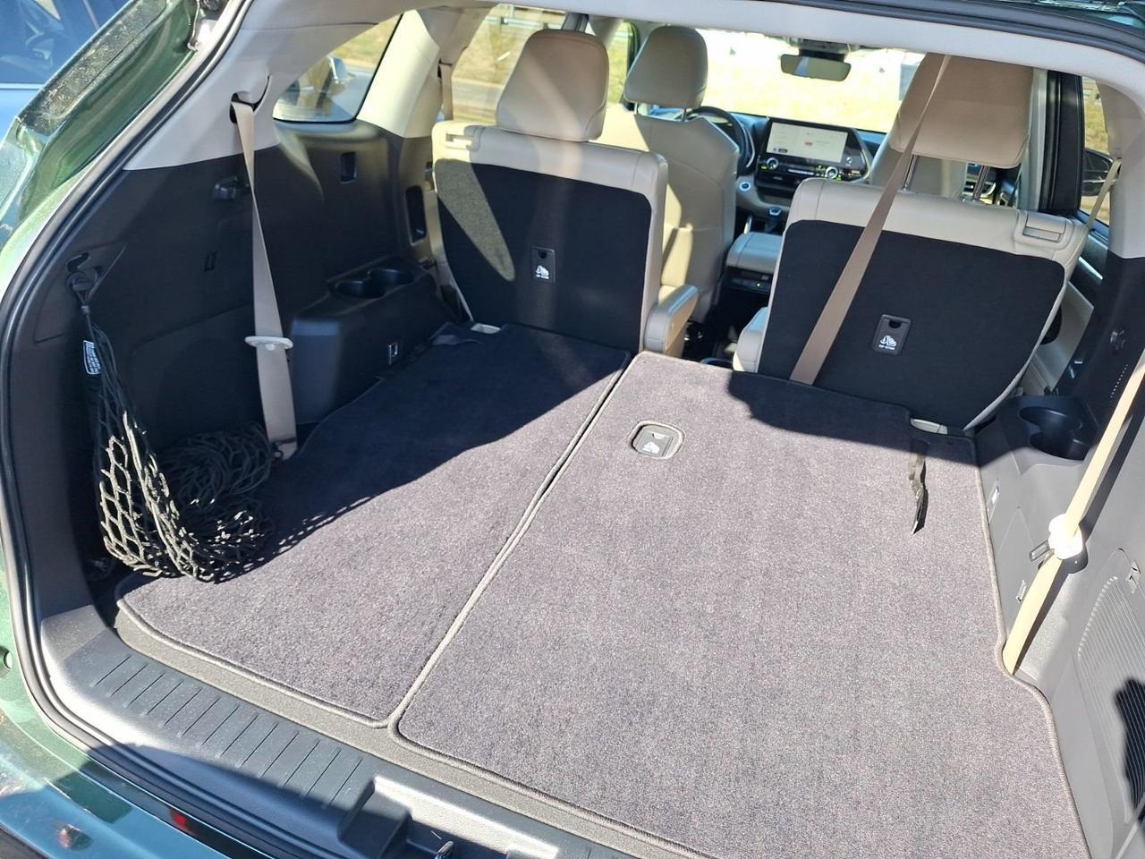 2023 Toyota Highlander Hybrid Limited Hurst TX