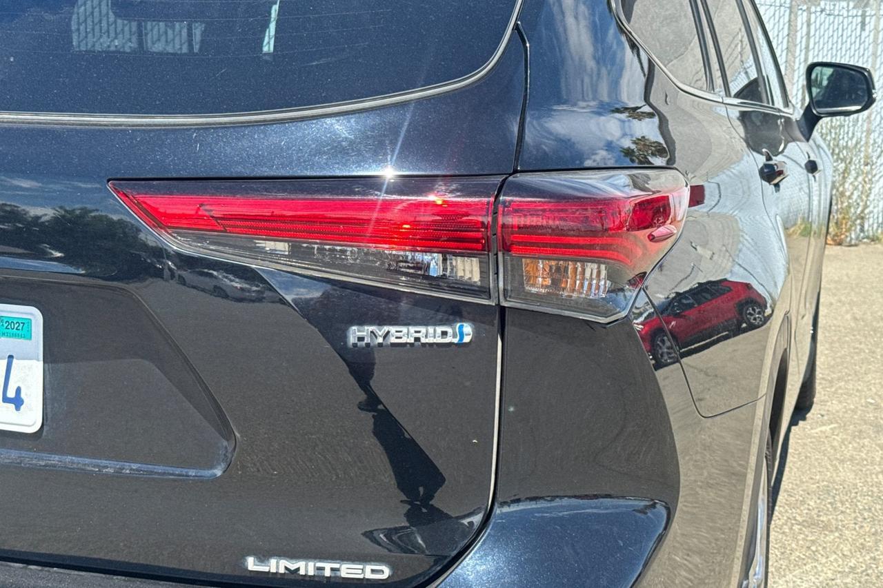 2023 Toyota Highlander Hybrid Limited Roseville CA