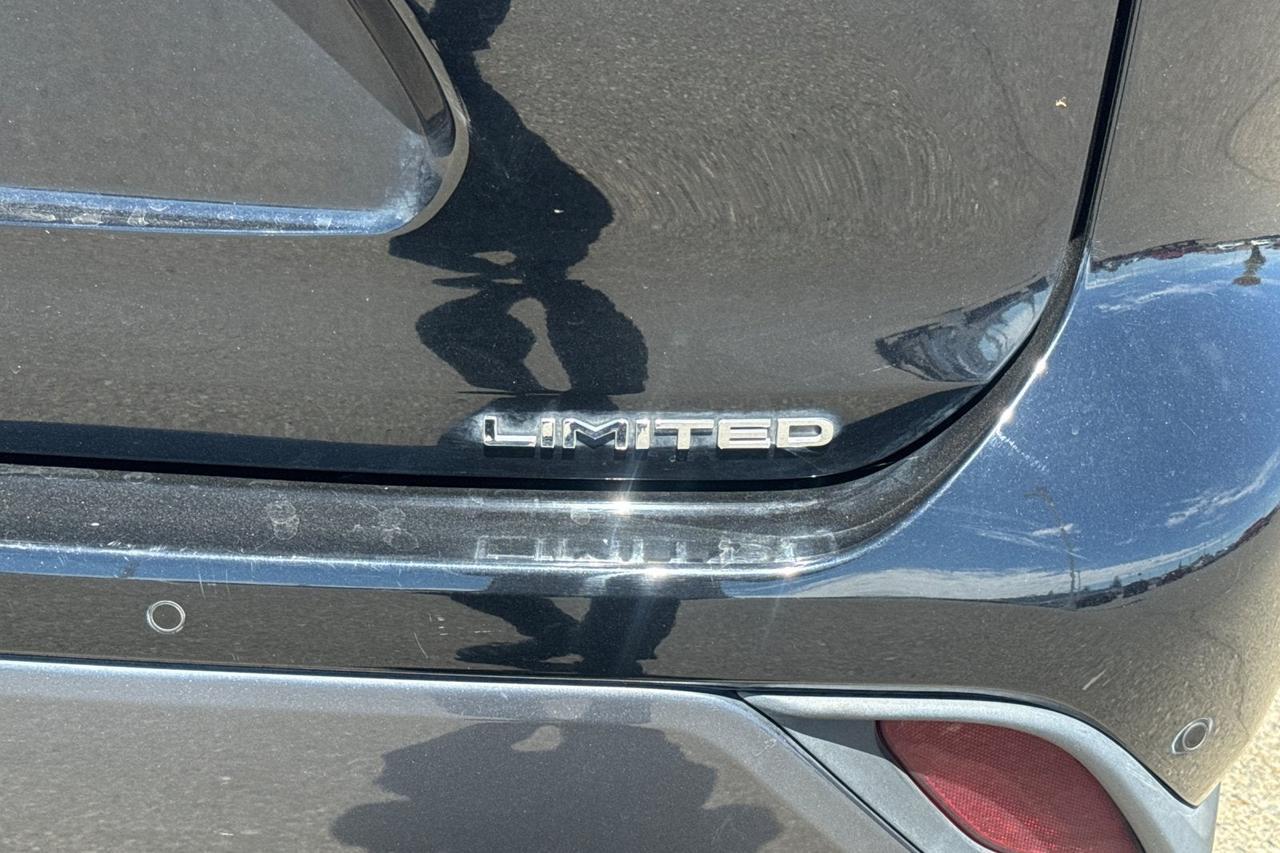 2023 Toyota Highlander Hybrid Limited Roseville CA