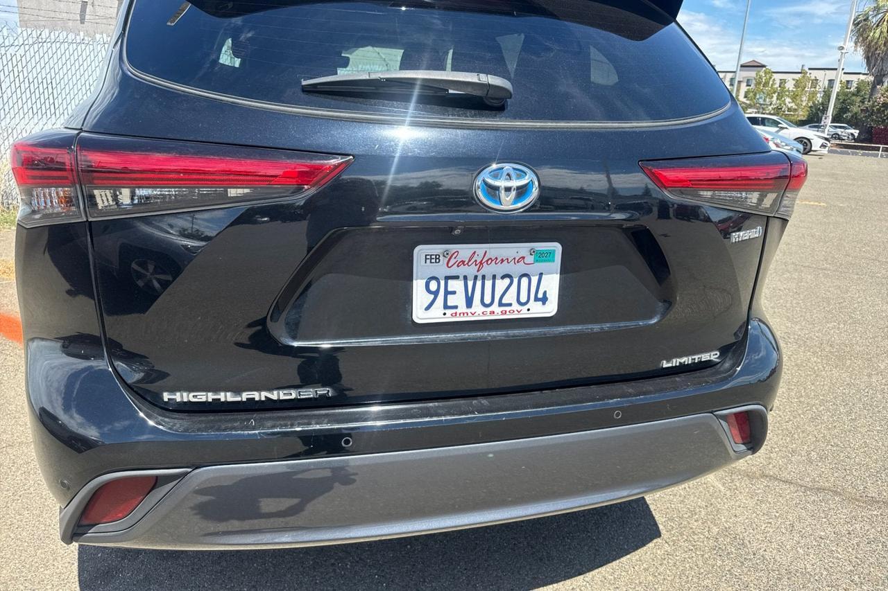 2023 Toyota Highlander Hybrid Limited Roseville CA
