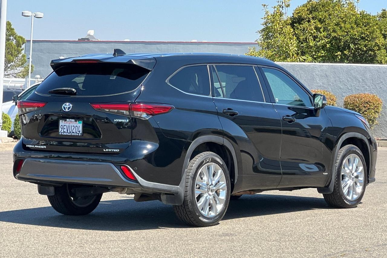 2023 Toyota Highlander Hybrid Limited