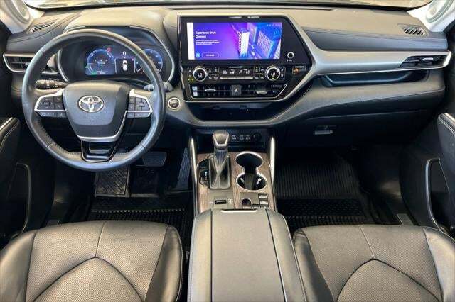 2023 Toyota Highlander Hybrid Limited Roseville CA