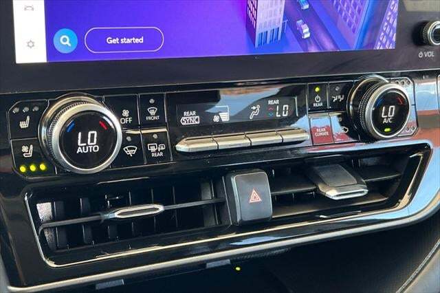 2023 Toyota Highlander Hybrid Limited Roseville CA