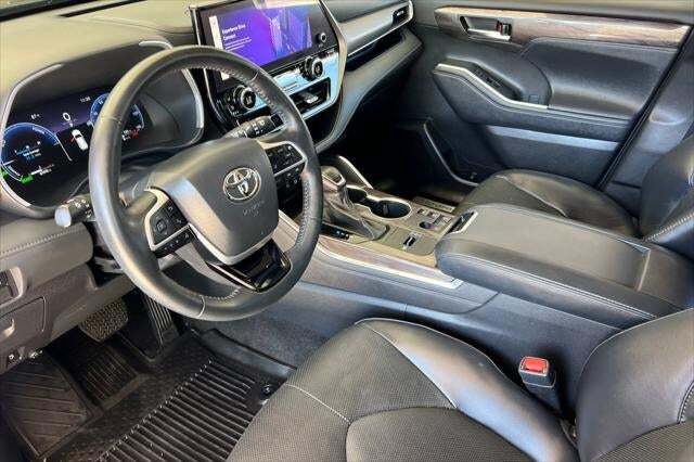 2023 Toyota Highlander Hybrid Limited Roseville CA