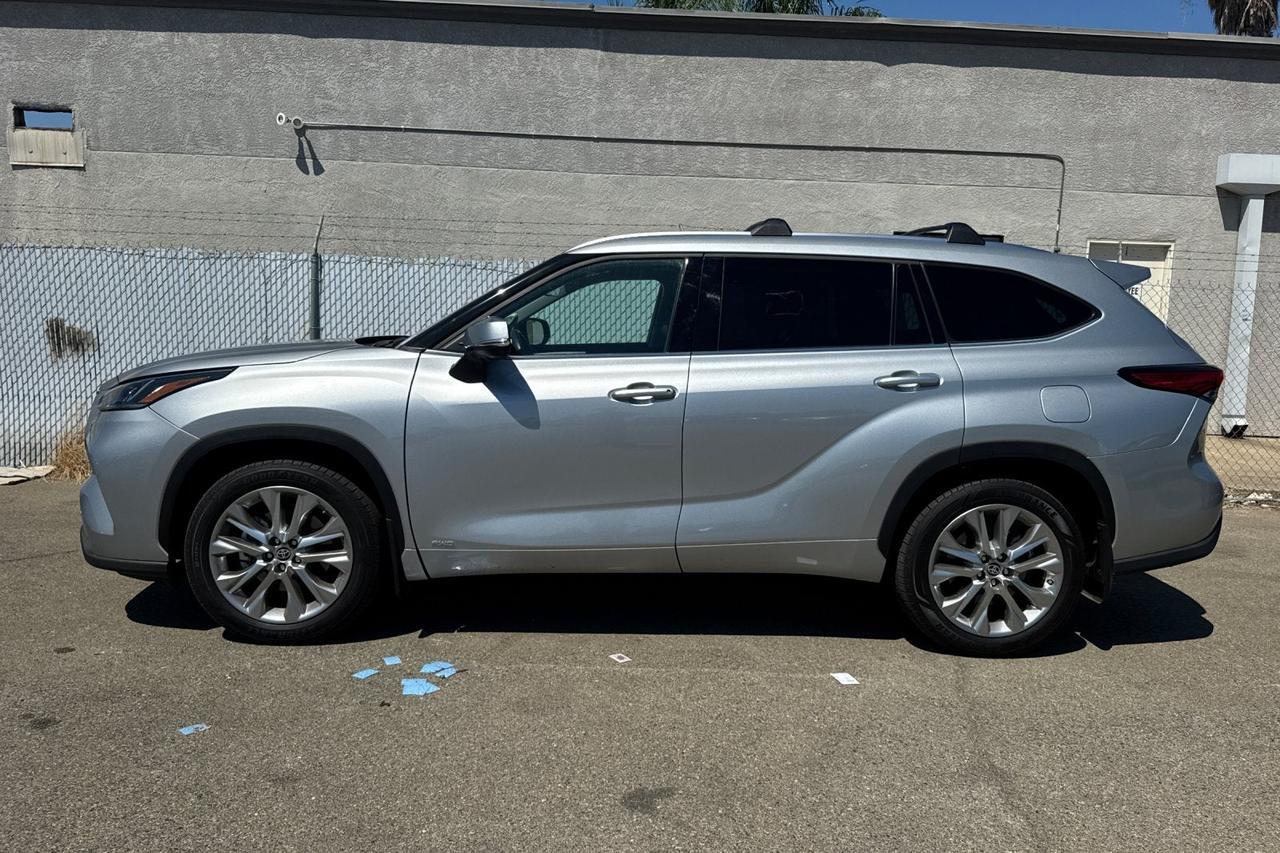 2023 Toyota Highlander Hybrid Limited