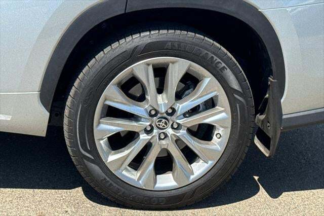 2023 Toyota Highlander Hybrid Limited Roseville CA