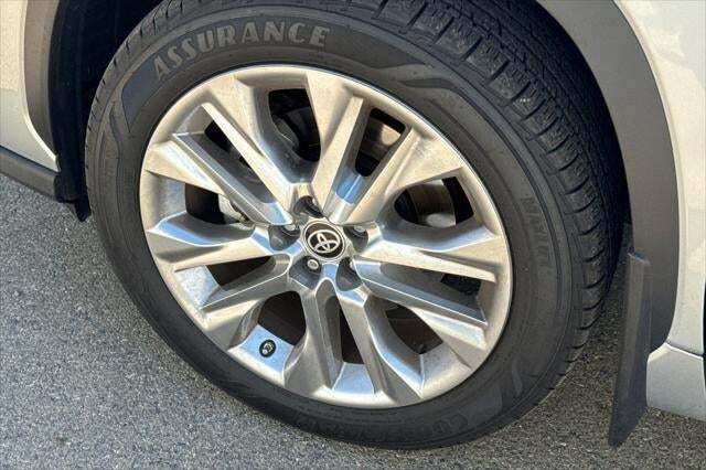 2023 Toyota Highlander Hybrid Limited Roseville CA