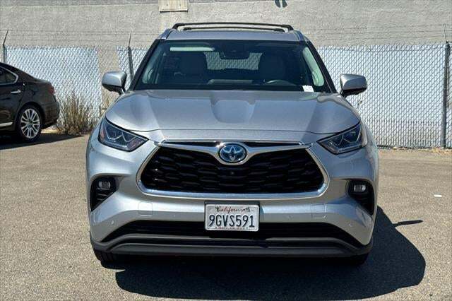 2023 Toyota Highlander Hybrid Limited Roseville CA