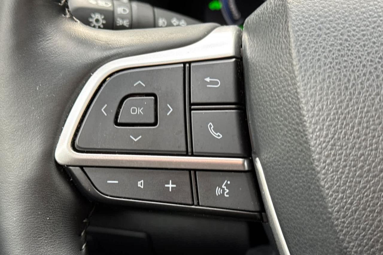 2023 Toyota Highlander Hybrid Limited Roseville CA