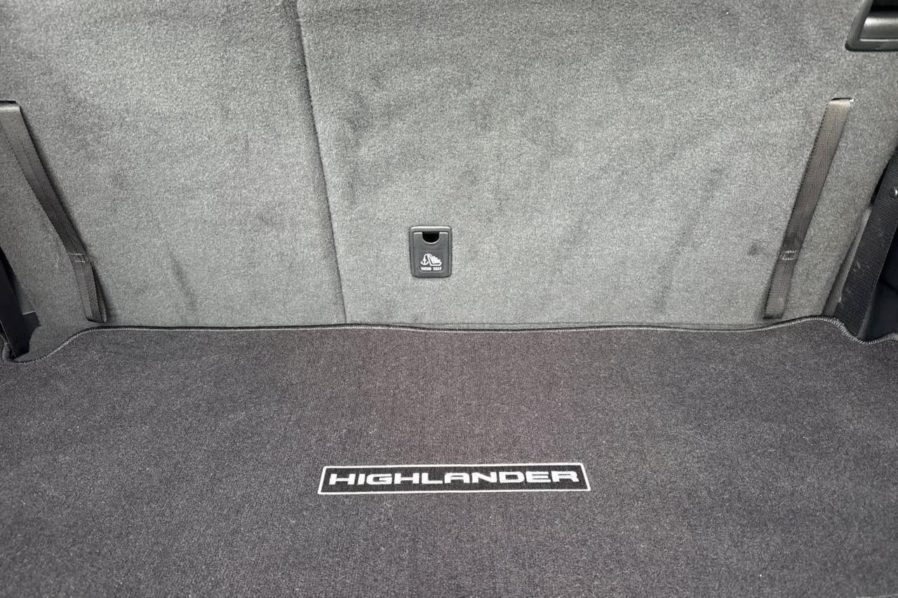 2023 Toyota Highlander Hybrid Limited Roseville CA
