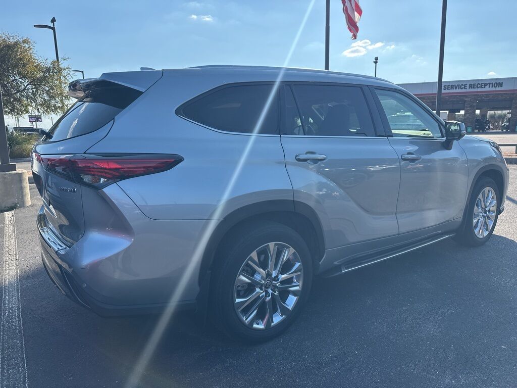 2023 Toyota Highlander Hybrid Limited San Antonio TX