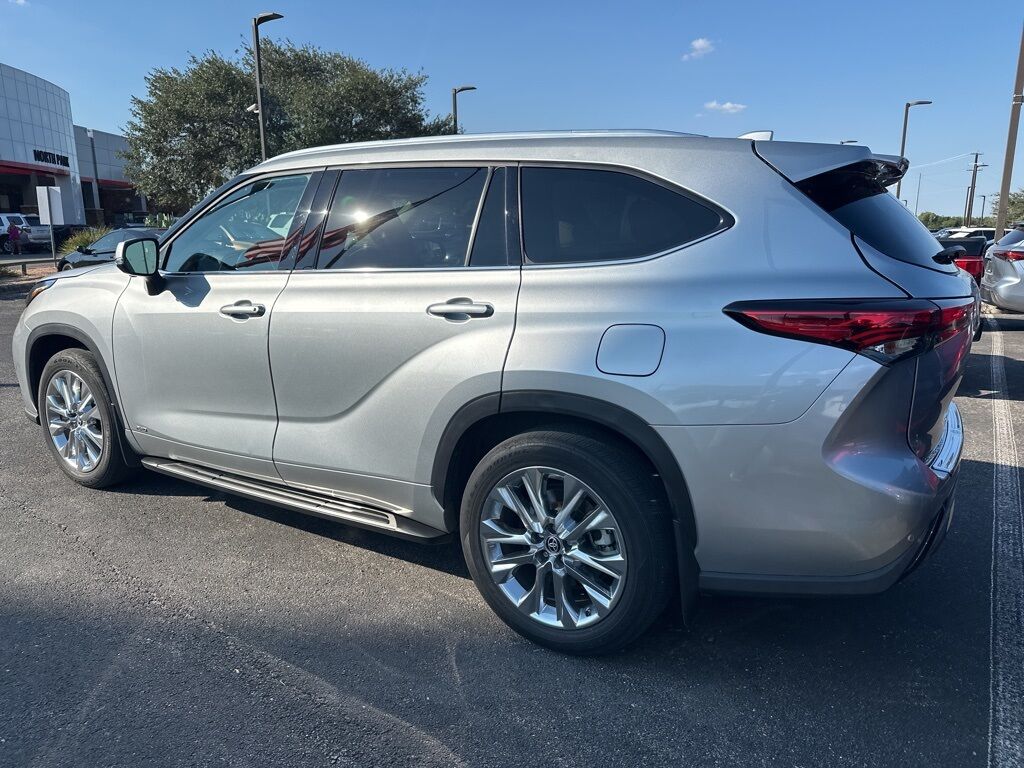 2023 Toyota Highlander Hybrid Limited San Antonio TX
