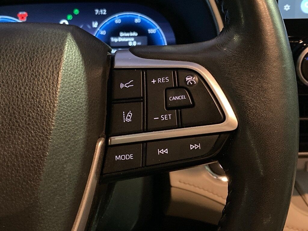 2023 Toyota Highlander Hybrid Limited San Antonio TX