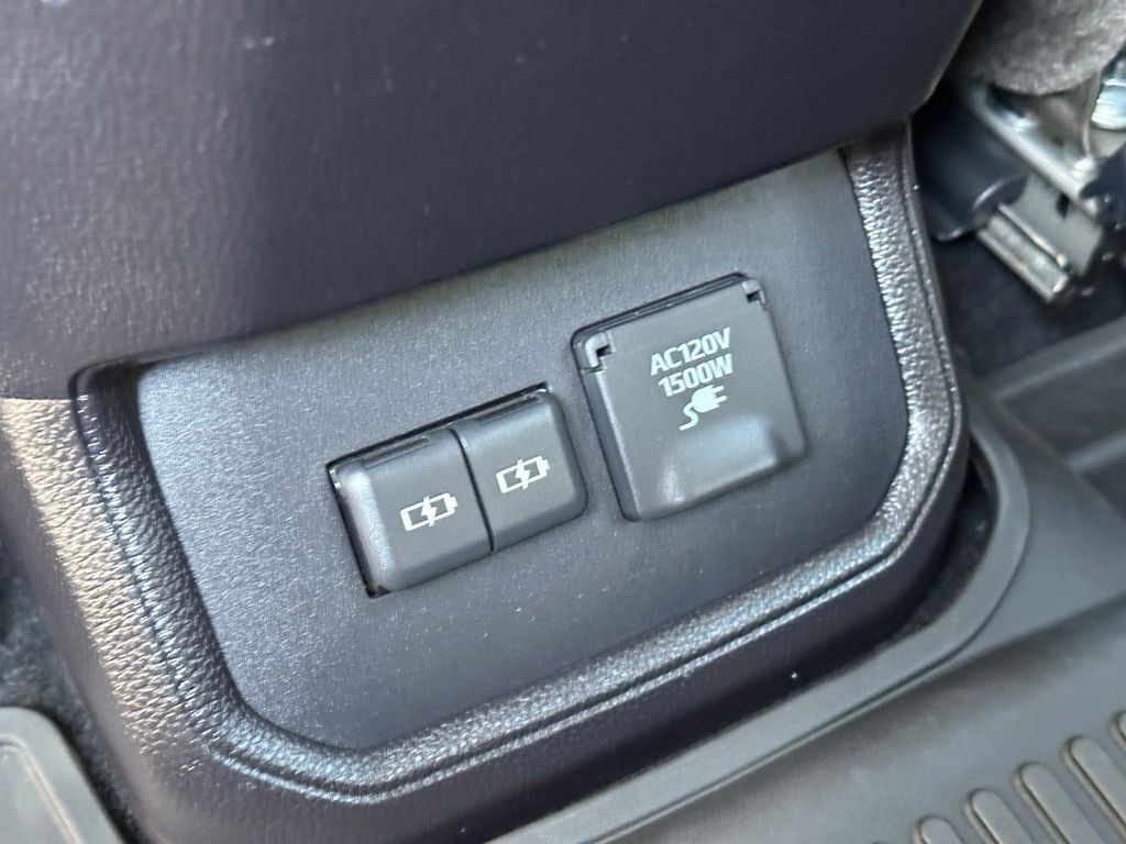 2023 Toyota Highlander Hybrid Limited Tucson AZ