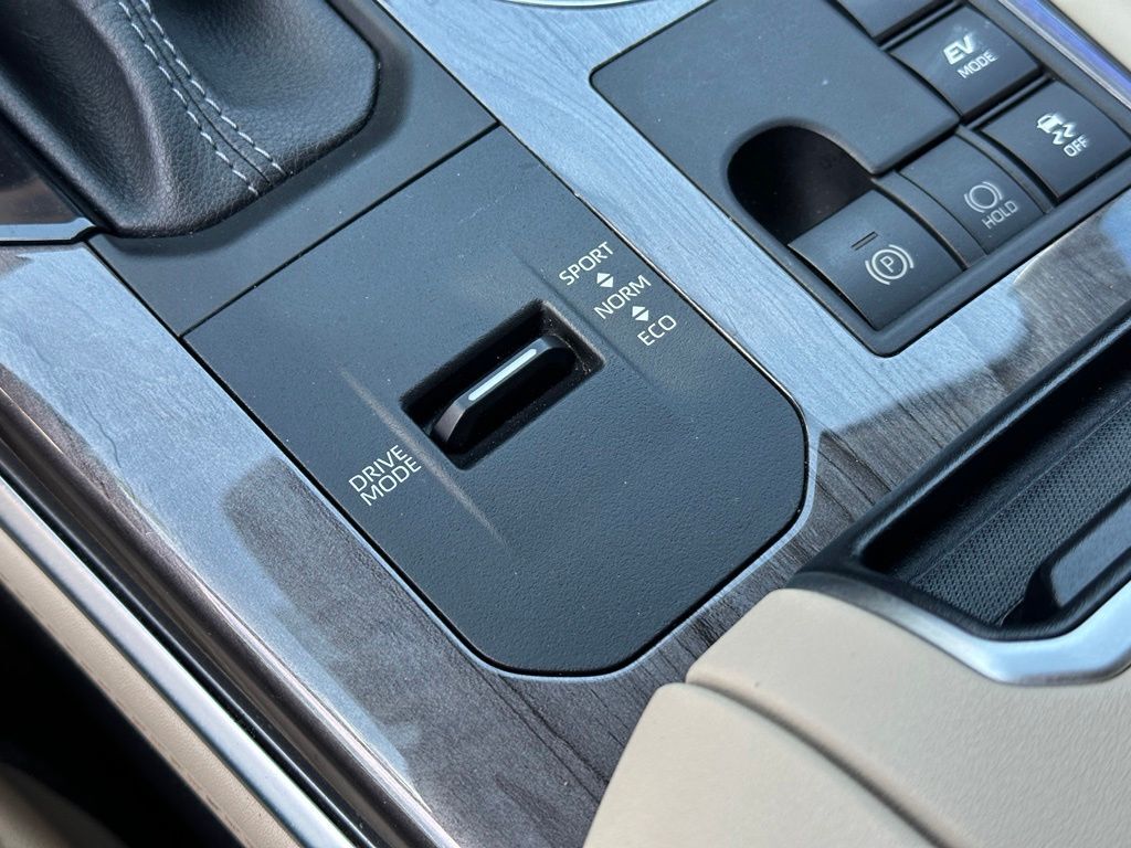 2023 Toyota Highlander Hybrid Limited Tucson AZ