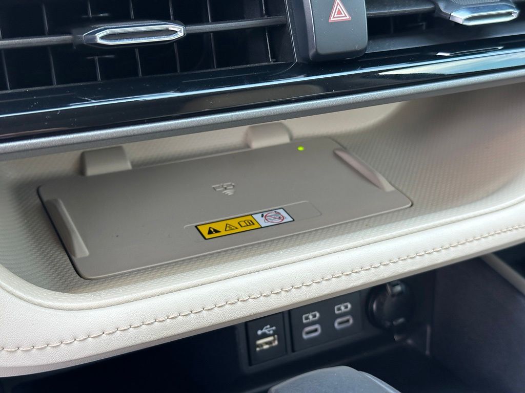 2023 Toyota Highlander Hybrid Limited Tucson AZ