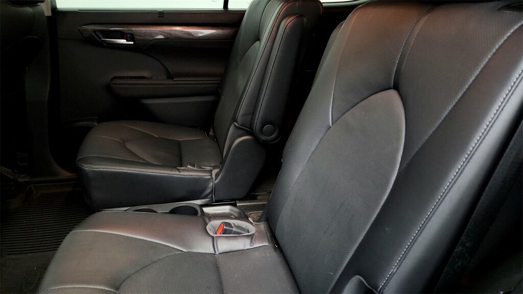 2023 Toyota Highlander Hybrid Limited Laurel MD