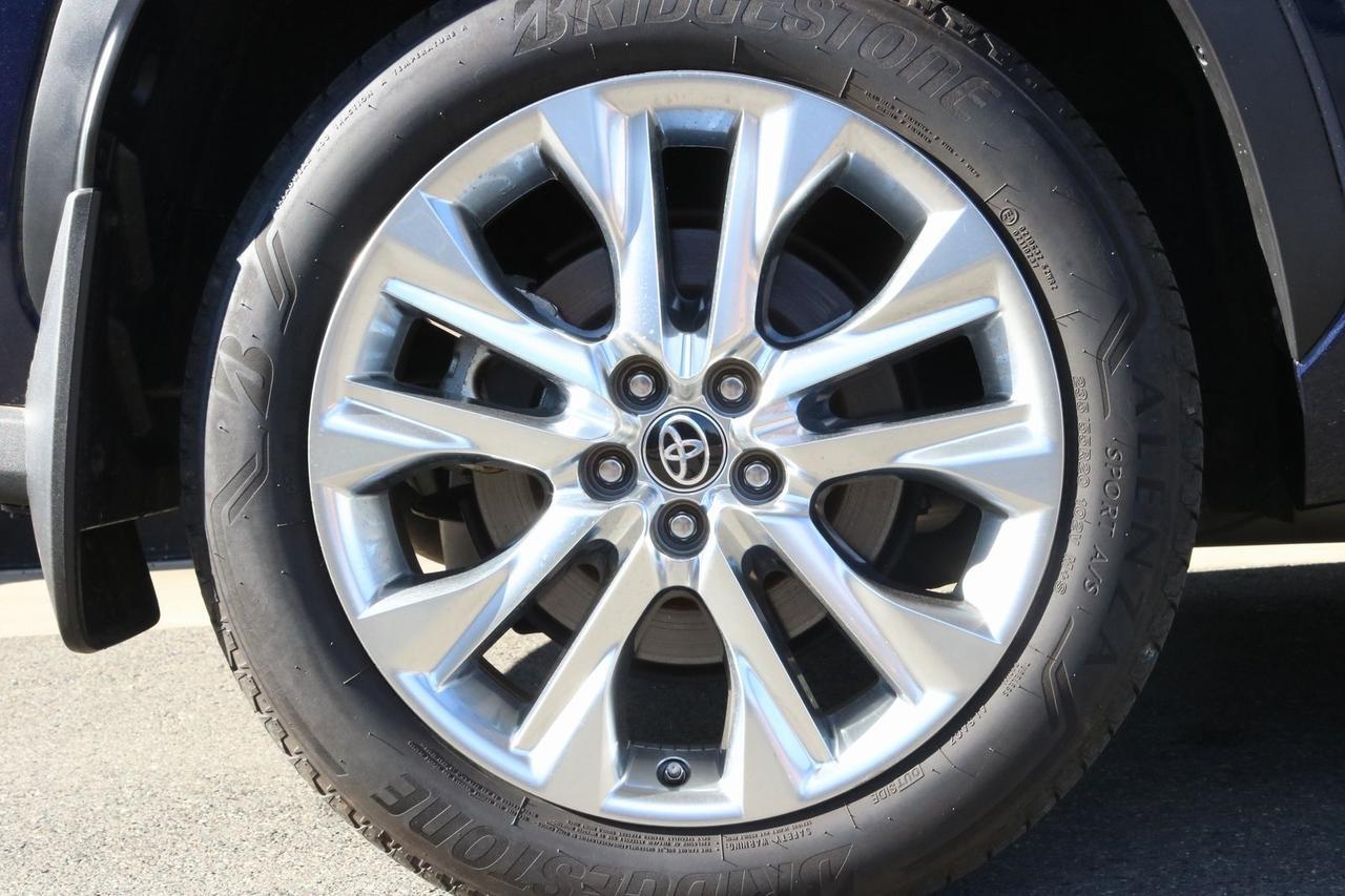 2023 Toyota Highlander Hybrid Limited Fredericksburg VA