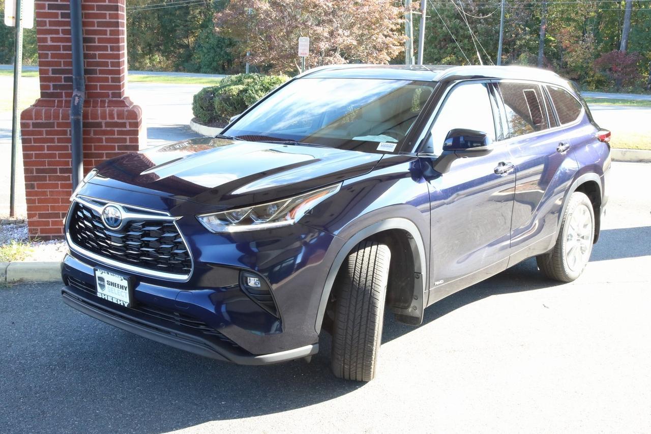 2023 Toyota Highlander Hybrid Limited Fredericksburg VA
