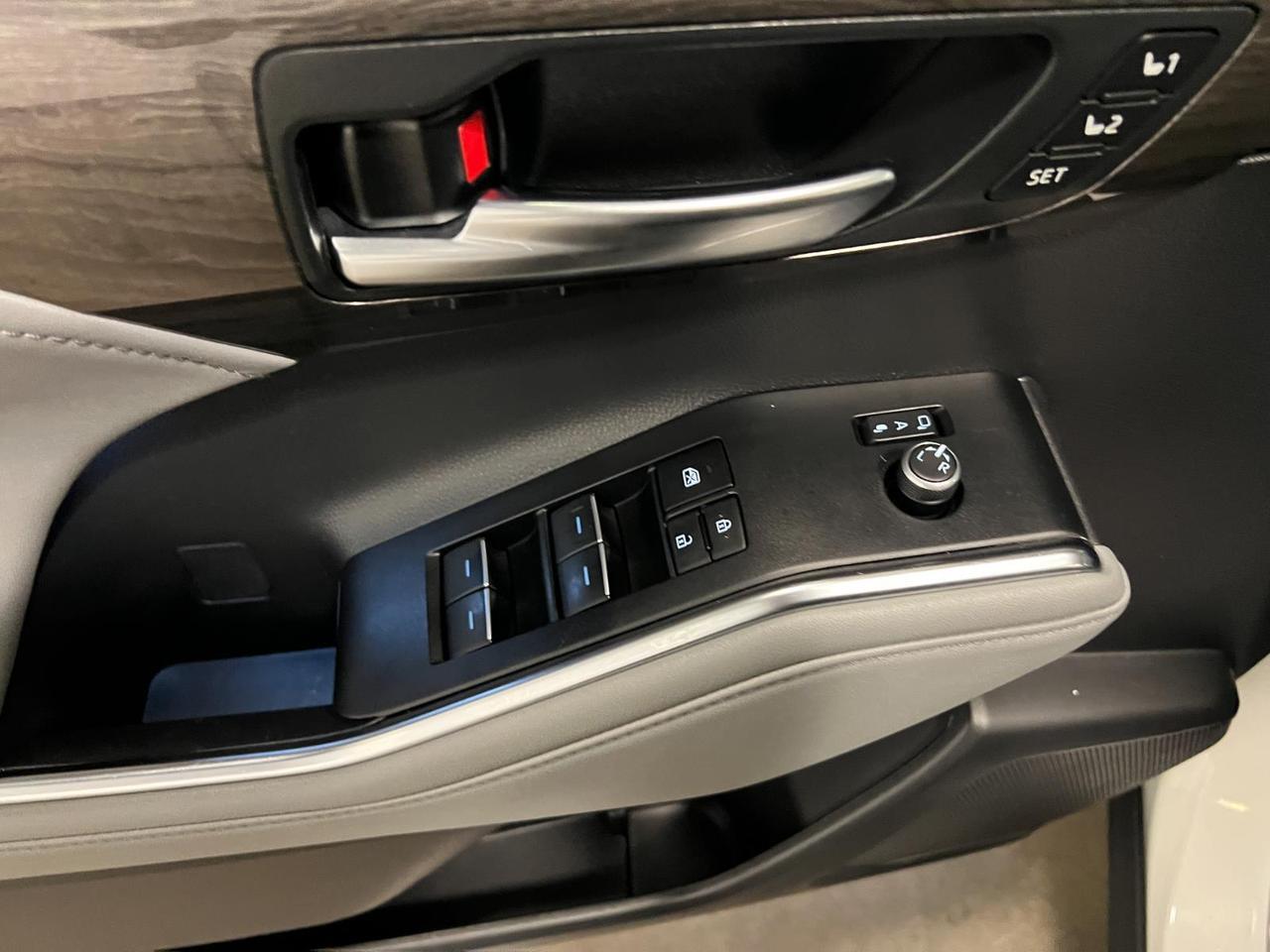 2023 Toyota Highlander Hybrid Platinum Parker CO