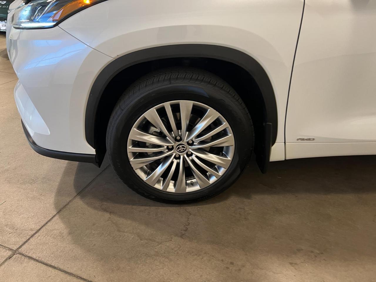 2023 Toyota Highlander Hybrid Platinum Parker CO