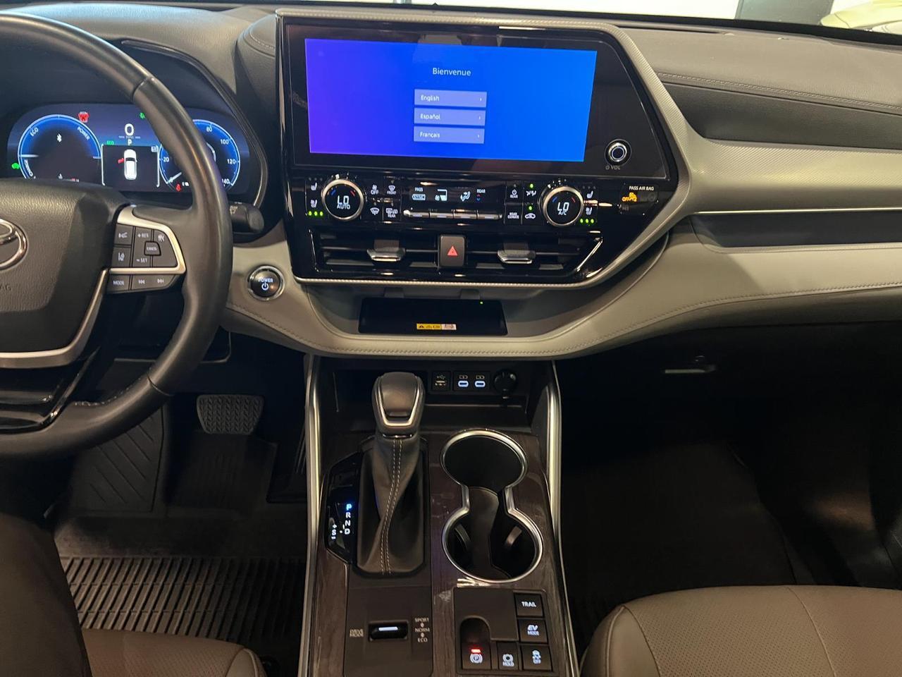 2023 Toyota Highlander Hybrid Platinum Parker CO