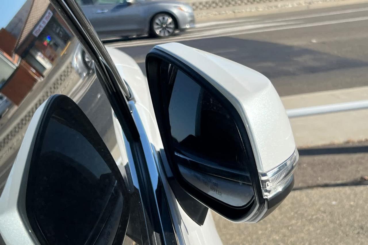 2023 Toyota Highlander Hybrid Platinum Roseville CA