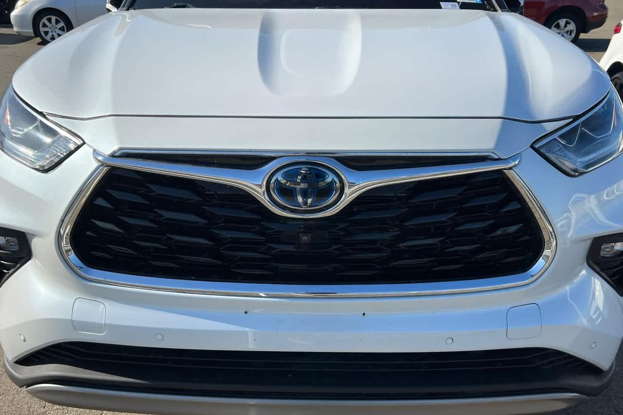 2023 Toyota Highlander Hybrid Platinum Roseville CA