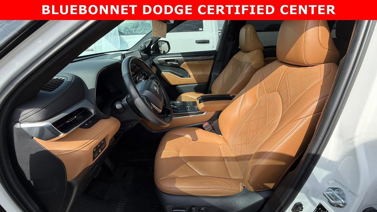 2023 Toyota Highlander Hybrid Platinum New Braunfels TX