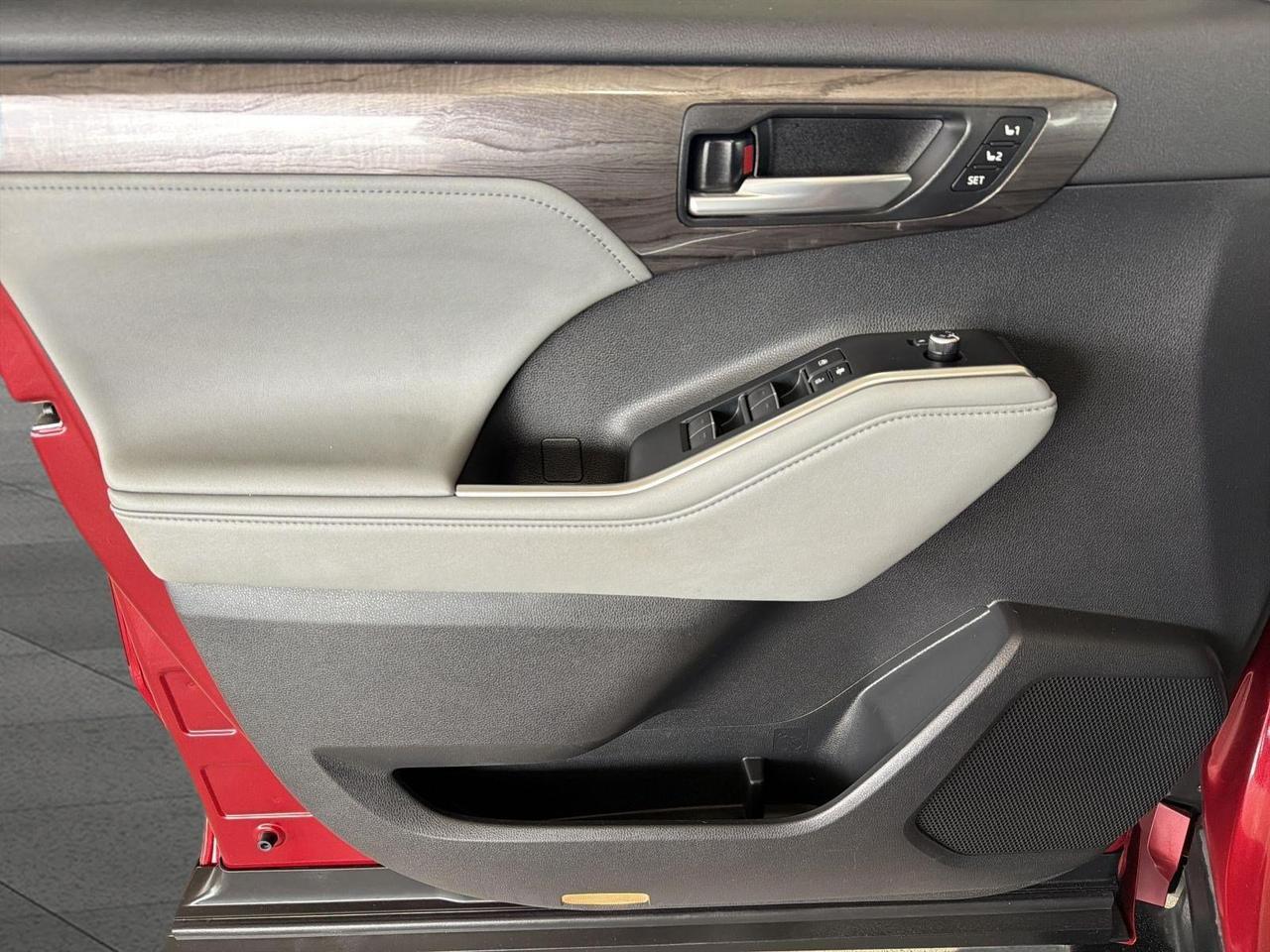 2023 Toyota Highlander Hybrid Platinum San Antonio TX