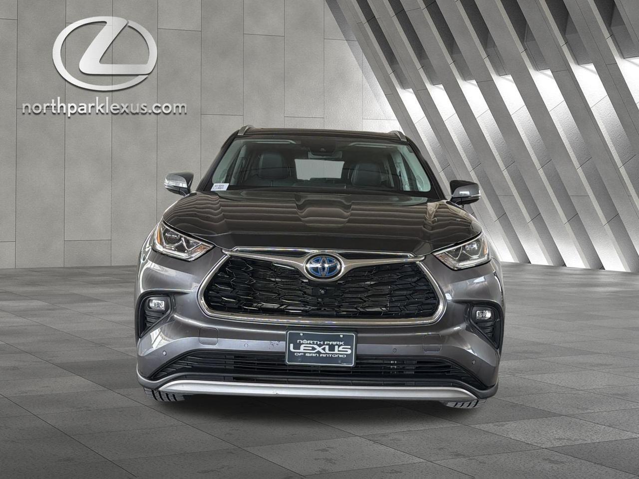 2023 Toyota Highlander Hybrid Platinum San Antonio TX